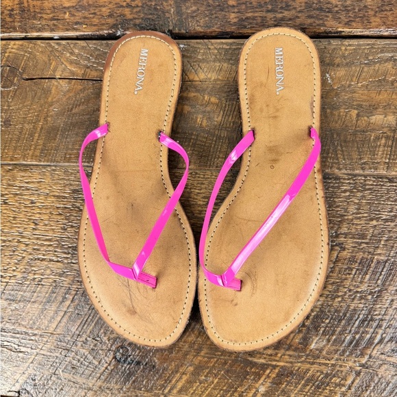 Merona Pink and Tan Women's Sandals - Picture 2 of 5